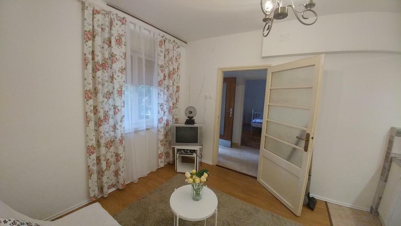 Apartmani Ruzica Crikvenica Bagian luar foto