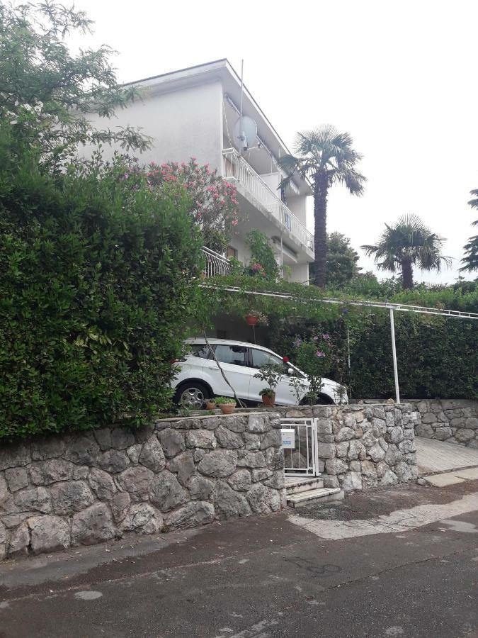 Apartmani Ruzica Crikvenica Bagian luar foto