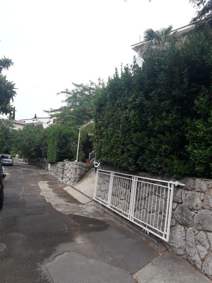 Apartmani Ruzica Crikvenica Bagian luar foto