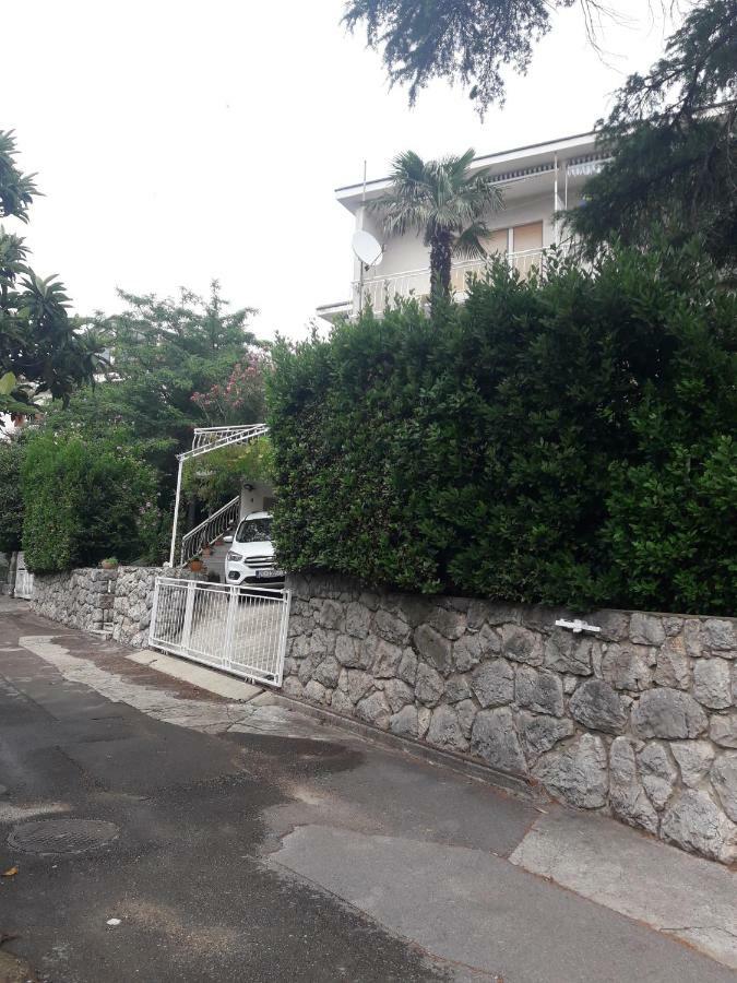 Apartmani Ruzica Crikvenica Bagian luar foto